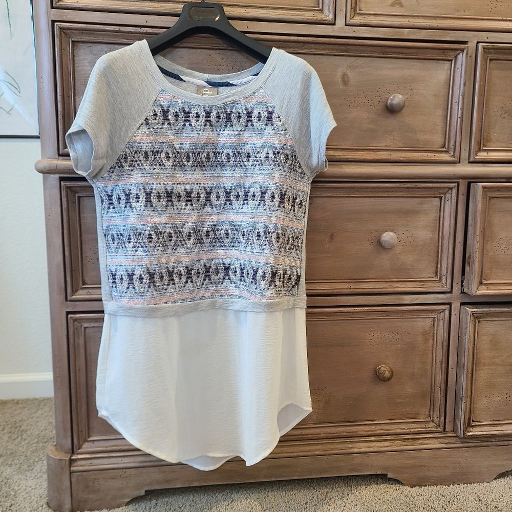 Anthropologie Dolan tunic sweater type top from Anthropologie women's size M